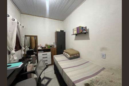Casa à venda com 70m², 3 quartos e 2 vagas