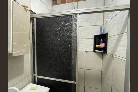 Casa à venda com 70m², 3 quartos e 2 vagas