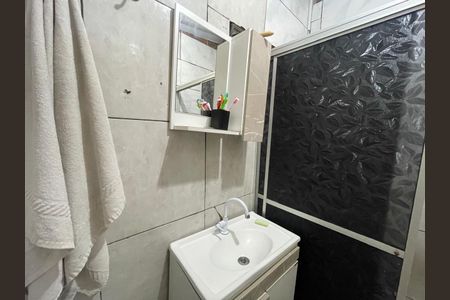 Casa à venda com 70m², 3 quartos e 2 vagas