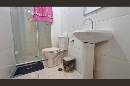 Apartamento para alugar com 37m², 2 quartos e sem vaga Apartamento para alugar com 37m², 2 quartos e sem vagaBanheiro