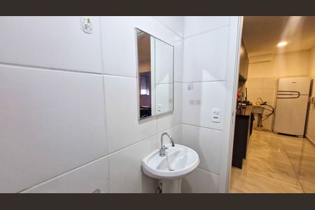 Apartamento para alugar com 37m², 2 quartos e sem vaga Apartamento para alugar com 37m², 2 quartos e sem vagaBanheiro