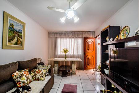 Casa para alugar com 190m², 3 quartos e 2 vagas Casa para alugar com 190m², 3 quartos e 2 vagasSala