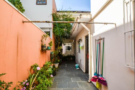 Casa para alugar com 190m², 3 quartos e 2 vagas Casa para alugar com 190m², 3 quartos e 2 vagasQuintal
