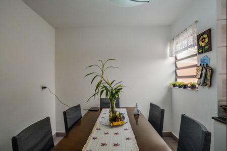 Casa para alugar com 190m², 3 quartos e 2 vagas Casa para alugar com 190m², 3 quartos e 2 vagasSala de Jantar