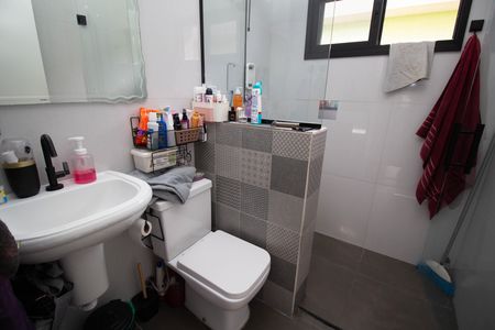 Casa para alugar com 190m², 6 quartos e 2 vagas Casa para alugar com 190m², 6 quartos e 2 vagasBanheiro da Suíte