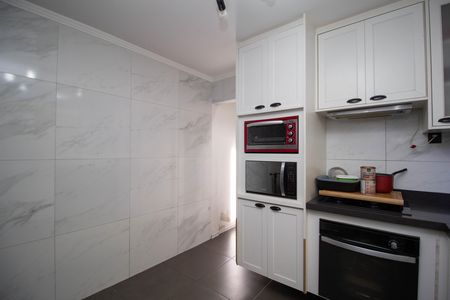 Casa para alugar com 190m², 6 quartos e 2 vagas Casa para alugar com 190m², 6 quartos e 2 vagasCozinha