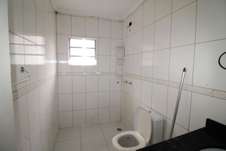 Apartamento para alugar com 78m², 2 quartos e sem vagaBanheiro