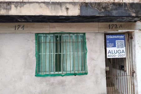 Apartamento para alugar com 78m², 2 quartos e sem vagaFachada