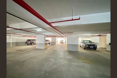 Apartamento à venda com 100m², 2 quartos e 1 vaga Apartamento à venda com 100m², 2 quartos e 1 vagaGaragem