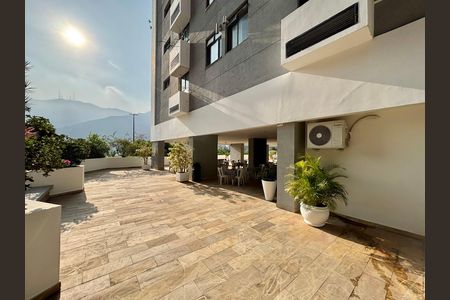 Apartamento à venda com 100m², 2 quartos e 1 vaga Apartamento à venda com 100m², 2 quartos e 1 vagaÁrea comum