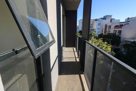 Apartamento à venda com 46m², 1 quarto e 1 vaga Apartamento à venda com 46m², 1 quarto e 1 vagaSacada da Sala
