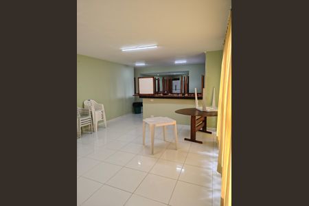 Apartamento à venda com 52m², 2 quartos e 1 vaga Apartamento à venda com 52m², 2 quartos e 1 vagaÁrea externa