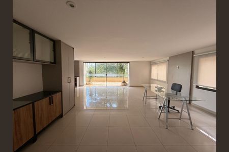 Apartamento para alugar com 117m², 1 quarto e 1 vaga