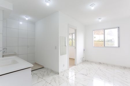 Apartamento à venda com 35m², 2 quartos e sem vaga Apartamento à venda com 35m², 2 quartos e sem vagaSala