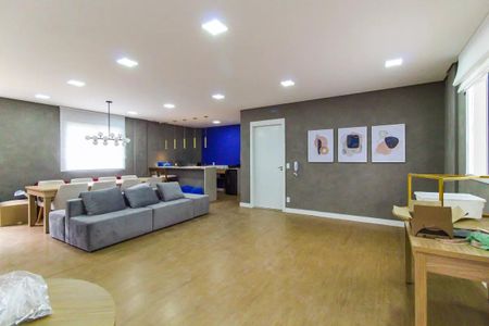 Apartamento à venda com 35m², 2 quartos e sem vaga Apartamento à venda com 35m², 2 quartos e sem vagaSalão de Festas
