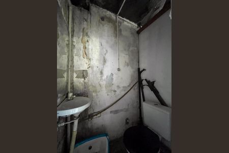Casa à venda com 200m², 3 quartos e 1 vaga Casa à venda com 200m², 3 quartos e 1 vagaLavabo