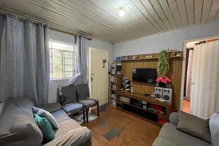 Casa à venda com 200m², 3 quartos e 1 vaga Casa à venda com 200m², 3 quartos e 1 vagaCasa 2 - Sala