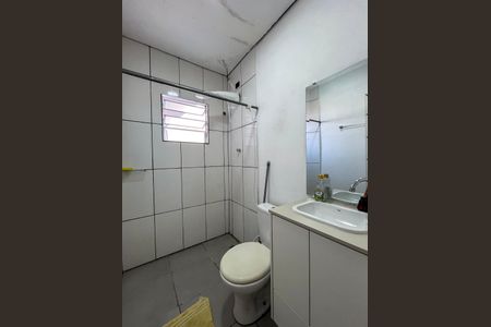 Casa à venda com 200m², 3 quartos e 1 vaga Casa à venda com 200m², 3 quartos e 1 vagaCasa 1 - Banheiro