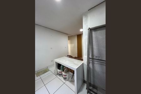 Casa à venda com 200m², 3 quartos e 1 vaga Casa à venda com 200m², 3 quartos e 1 vagaCasa 1 - Cozinha