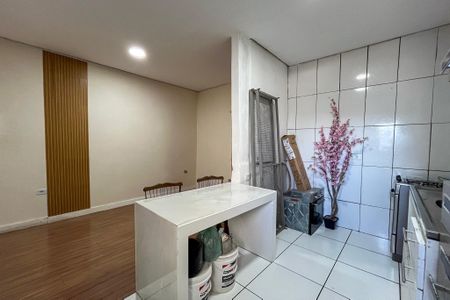 Casa à venda com 200m², 3 quartos e 1 vaga Casa à venda com 200m², 3 quartos e 1 vagaCasa 1 - Cozinha