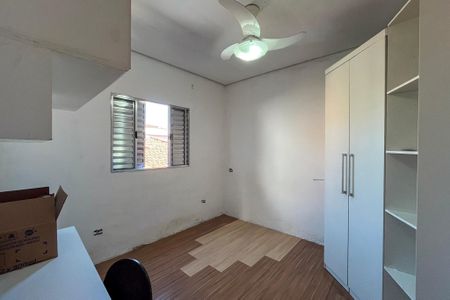 Casa à venda com 200m², 3 quartos e 1 vaga Casa à venda com 200m², 3 quartos e 1 vagaCasa 1 - Quarto