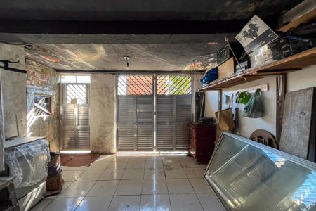 Casa à venda com 200m², 3 quartos e 1 vaga Casa à venda com 200m², 3 quartos e 1 vagaGaragem