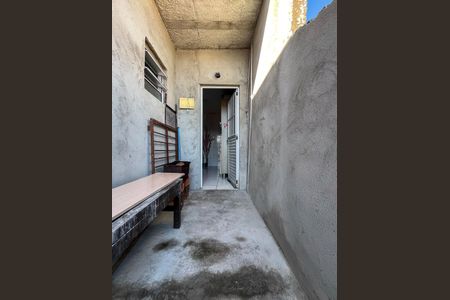 Casa à venda com 200m², 3 quartos e 1 vaga Casa à venda com 200m², 3 quartos e 1 vagaCasa 1 - Entrada