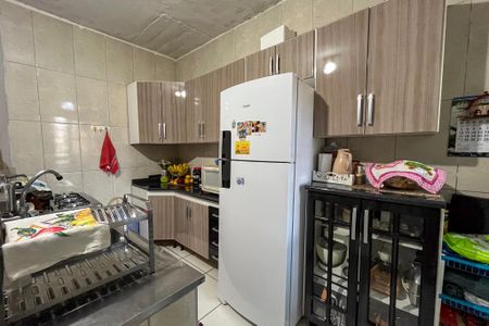 Casa à venda com 200m², 3 quartos e 1 vaga Casa à venda com 200m², 3 quartos e 1 vagaCasa 2 - Cozinha