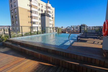 Apartamento à venda com 46m², 1 quarto e 1 vaga Apartamento à venda com 46m², 1 quarto e 1 vagaÁrea comum - Piscina