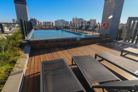 Apartamento à venda com 46m², 1 quarto e 1 vaga Apartamento à venda com 46m², 1 quarto e 1 vagaÁrea comum - Piscina