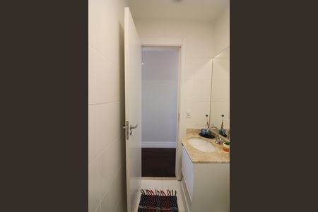 Apartamento à venda com 75m², 3 quartos e 2 vagasBanheiro Social