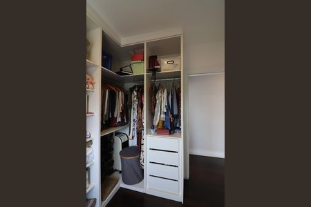 Apartamento à venda com 75m², 3 quartos e 2 vagasQuarto 2