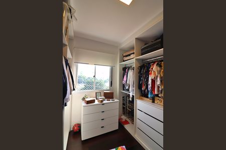Apartamento à venda com 75m², 3 quartos e 2 vagasQuarto 2