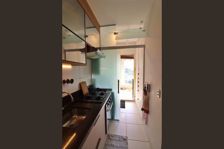 Apartamento à venda com 75m², 3 quartos e 2 vagasCozinha e Área de Serviço