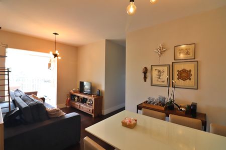 Apartamento à venda com 75m², 3 quartos e 2 vagasSala 