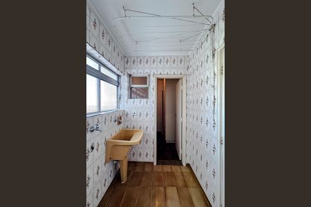 Apartamento à venda com 96m², 3 quartos e 2 vagas Apartamento à venda com 96m², 3 quartos e 2 vagasÁrea de Serviço