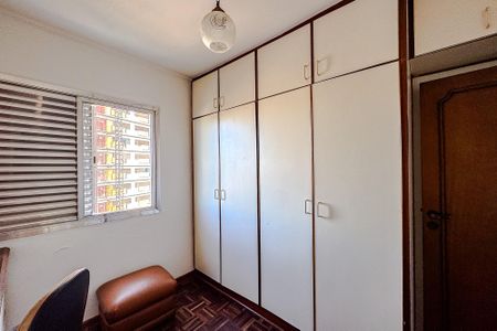 Apartamento à venda com 96m², 3 quartos e 2 vagas Apartamento à venda com 96m², 3 quartos e 2 vagasQuarto 2