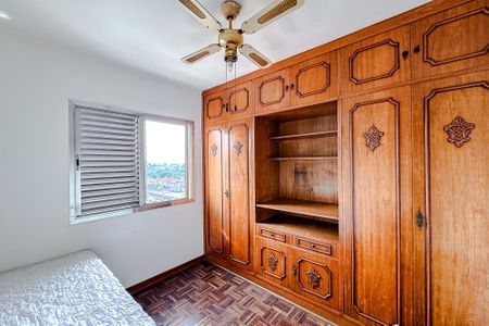 Apartamento à venda com 96m², 3 quartos e 2 vagas Apartamento à venda com 96m², 3 quartos e 2 vagasQuarto 3