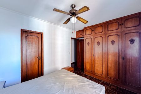 Apartamento à venda com 96m², 3 quartos e 2 vagas Apartamento à venda com 96m², 3 quartos e 2 vagasQuarto 1 - Suíte