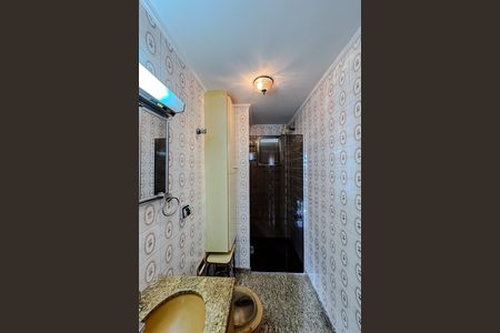 Apartamento à venda com 96m², 3 quartos e 2 vagas Apartamento à venda com 96m², 3 quartos e 2 vagasBanheiro