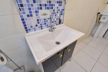 Apartamento para alugar com 39m², 1 quarto e sem vaga Apartamento para alugar com 39m², 1 quarto e sem vagaBanheiro