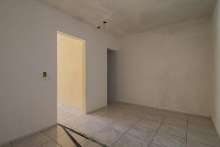Quarto de casa para alugar com 1 quarto, 43m² em Vila Feital, Mauá
