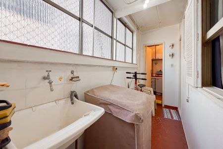 Apartamento à venda com 80m², 3 quartos e sem vagaÁrea de Serviço
