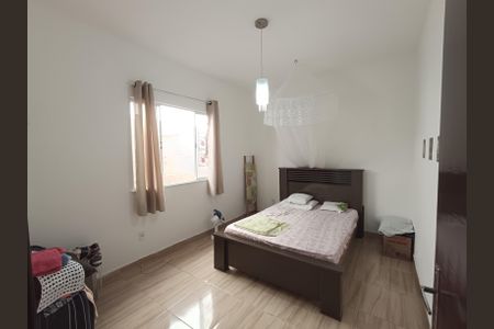 Casa de condomínio para alugar com 200m², 3 quartos e 2 vagasQuarto