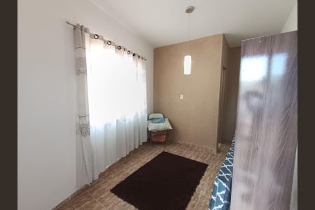 Casa de condomínio para alugar com 200m², 3 quartos e 2 vagasQuarto