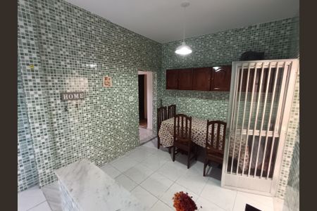Casa de condomínio para alugar com 200m², 3 quartos e 2 vagasCozinha