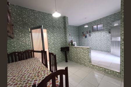 Casa de condomínio para alugar com 200m², 3 quartos e 2 vagasCozinha