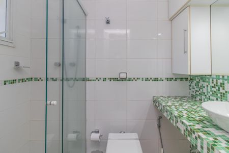 Apartamento à venda com 70m², 2 quartos e 1 vaga Apartamento à venda com 70m², 2 quartos e 1 vagaBanheiro do Quarto 1