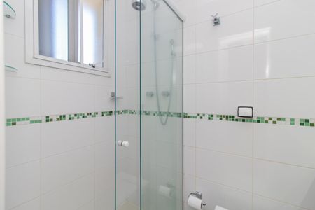 Apartamento à venda com 70m², 2 quartos e 1 vaga Apartamento à venda com 70m², 2 quartos e 1 vagaBanheiro do Quarto 1