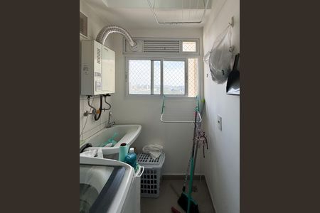 Apartamento à venda com 71m², 3 quartos e 2 vagas Apartamento à venda com 71m², 3 quartos e 2 vagasÁrea de Serviço